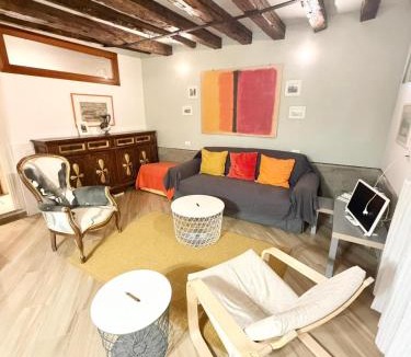 Castello Apartment | Canal view apartment