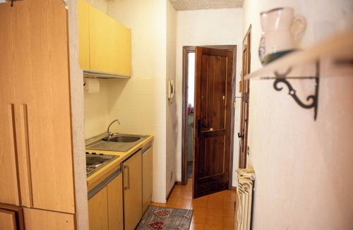 Miragolo San Salvatore Apartment | Casa Eleonora
