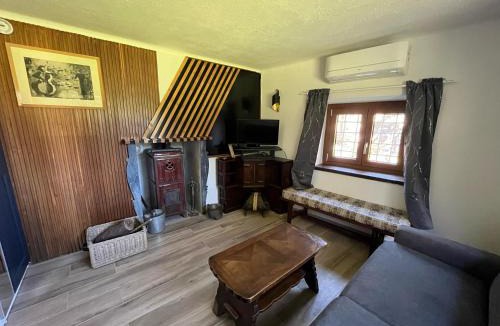 Calizzano House | Casa nei boschi della Val Bormida