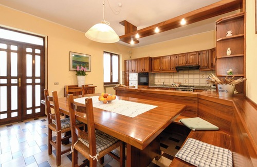 Castellaro Lagusello House | Casa Nonna Rina: Enchantment and Relaxation among the Hills 15km from Lake Garda