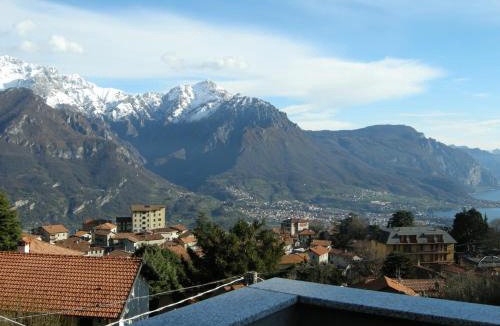 Civenna House | Casa Pierini