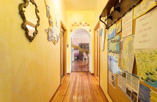Cadenabbia Apartment | Charming Azalea apartments by Halldis