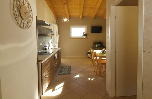 Sovere Ski Chalet | Cherry Blossom - accommodation a stone's throw from Lake Iseo