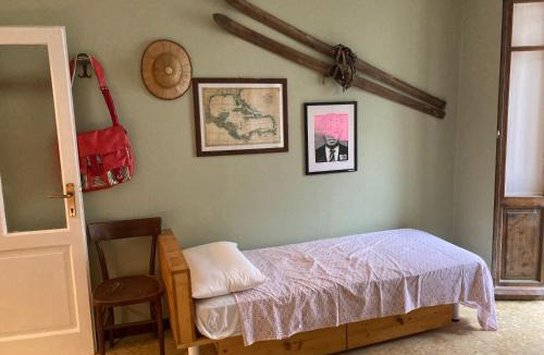 Santa Maria - Rezzonico Apartment | Cozy Flat in Pedestrian Old Village