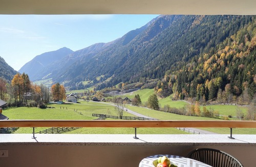 Anterselva Ski Chalet | Exclusive Chalet in front of majestic mountain landscape