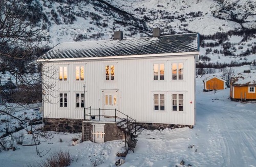 Flakstad House | Fiskeværet Nesland