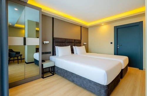 Arnavutkoy Hotel | FRT Airport Hotel