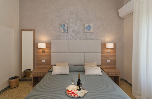 Lido di Camaiore Hotel | Giardino