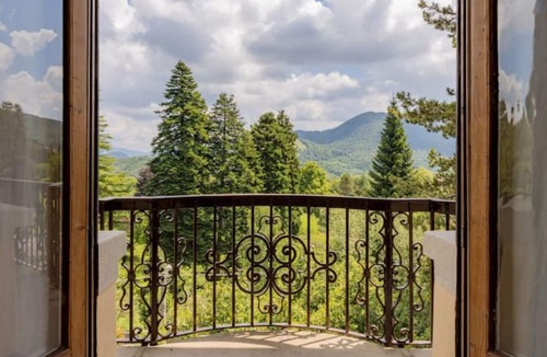Lanzo d'Intelvi Villa | Herrliche Historische Villa