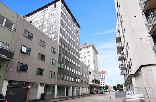 Bergen City Centre Condo | High standard, spacious apartment near Bryggen
