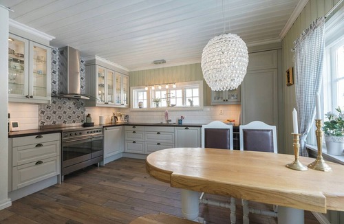 Tinn House | Historic Executive Residence from 1907