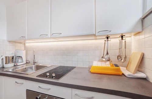 Burgusio Apartment | Holiday Apartment "Zwick Spinei" with Mountain View, Balcony & Shared Garden