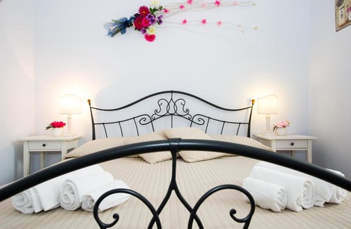 Vatican Apartment | Home Candia