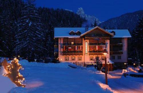 Bellamonte Hotel | Hotel Canada