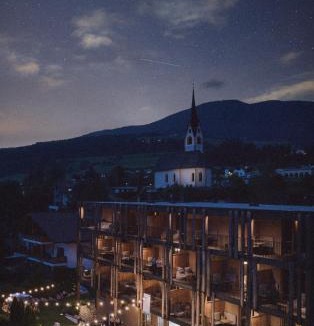 Monguelfo Hotel | Hotel Christof