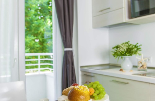 Rivabella Hotel | Hotel Houston Suites