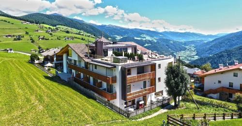 Maranza Hotel | Hotel Kristall