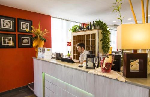 Bagno Hotel | Hotel Regio