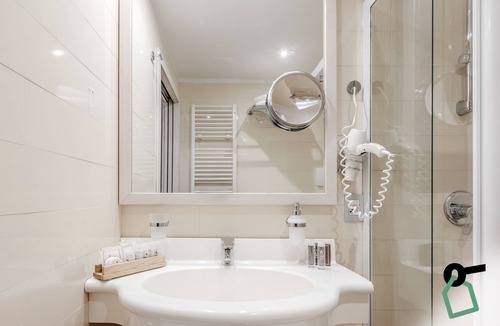 Torbole sul Garda Hotel | Hotiday Torbole Lago