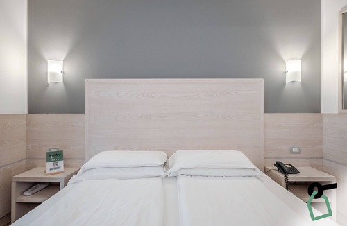Torbole sul Garda Hotel | Hotiday Torbole Lago