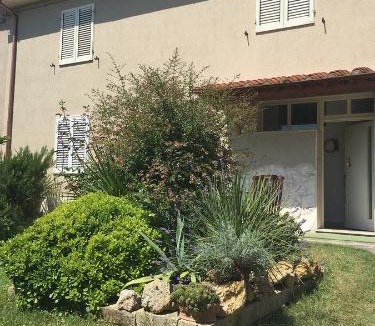 Montopoli in Val d'Arno Villa | Il Girasole