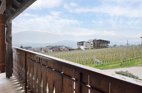 Berg/Monte Apartment | Room "Harmony" with Mountain View, Shared Garden and Wi-Fi