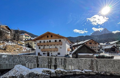 Vierschach Apartment | 'Kuenz Dolomites Apartment 5' with Mountain View, Garden & Wi-Fi