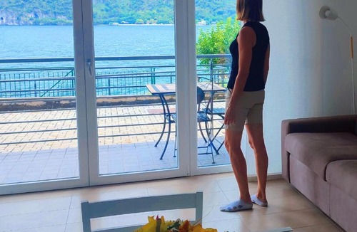 Abbadia Lariana Apartment | Lake Como View - Casa La Rosa