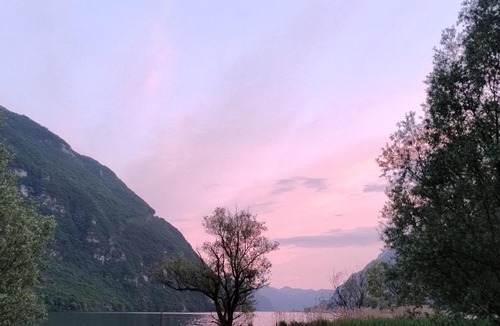 Bondone Apartment | lake idro castle view