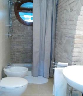 Pesaro Apartment | Lally House