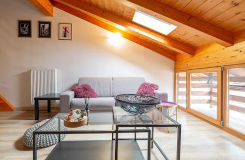 Lomaso Apartment | LE MUSE Comano Terme Holiday 2, primo piano