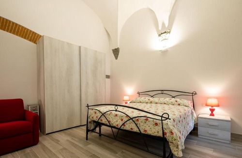 San Frediano Apartment | Le Volte by Mmega