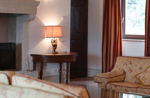 Affi Apartment | Lodge-Executive-Private Bathroom-Countryside view-Suite per 5