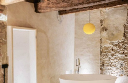 Ferrara Historic Centre Apartment | Loft & Art