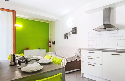 Bolognano-Vignole Apartment | Nice apartment for 4 people with A/C, WIFI, patio, pets allowed and panoramic view