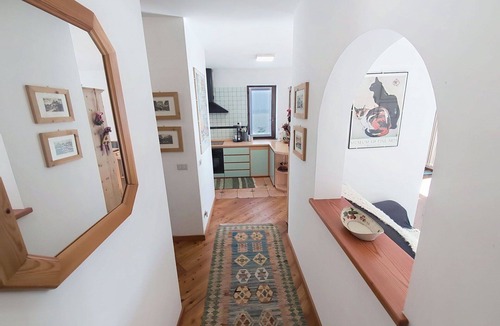 Carano Apartment | Nice apartment for 7 guests with WIFI, TV, balcony, pets allowed and panoramic view