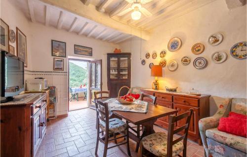 Sassa House | Nice Home In Montecatini Vc Pi With Wifi