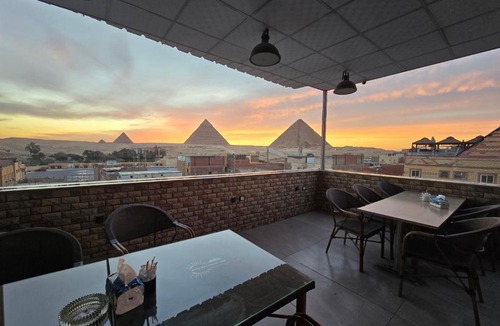 Giza Hotel | nova pyramids inn