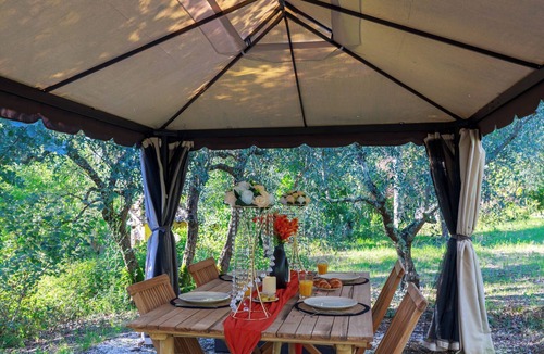 Settignano Apartment | Olive Garden Loft - Relaxation among Olive Trees and Gazebos