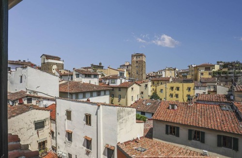 Oltrarno Apartment | Panoramic loft with terrace near Ponte Vecchio