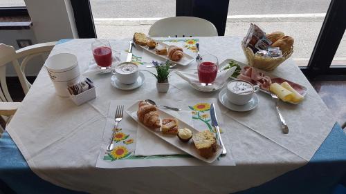 Pesaro Hotel | Perticari