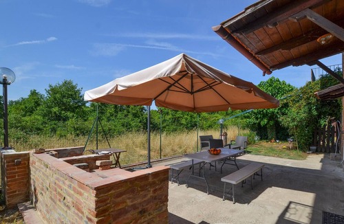 Santarello House | Pet friendly home in Sinalunga