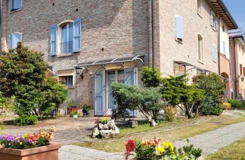 Crocetta-San Lazzaro-Modena Est Apartment | Residence Antico Borgo