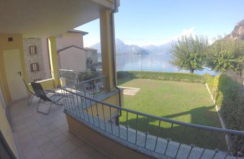 Lierna Apartment | Residence White Beach