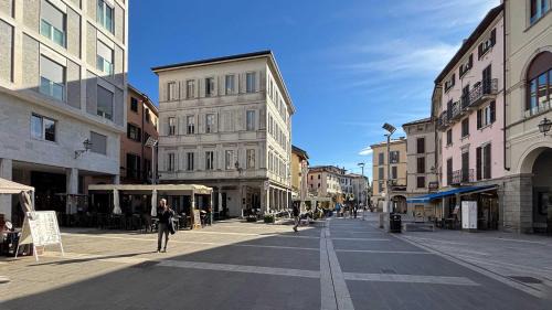 Lecco Hotel | Romantic - Affitti Brevi Italia