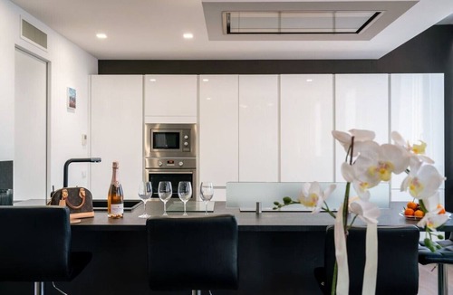 Mestre Apartment | Rosa 37 - Modern & Elegamnt 2BR Apt - Near Venice