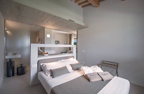 Matelica House | Serre Alte Landscape luxury Rooms