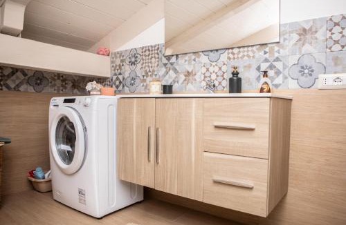 Piazza-Tralia-Pendolo Apartment | Sofis Home