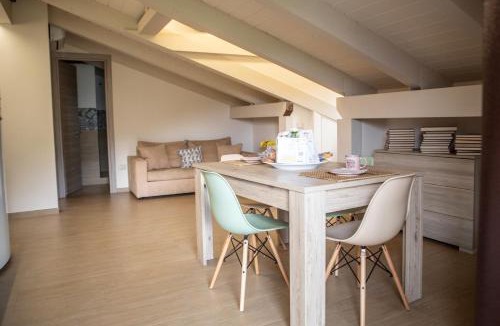 Piazza-Tralia-Pendolo Apartment | Sofis Home