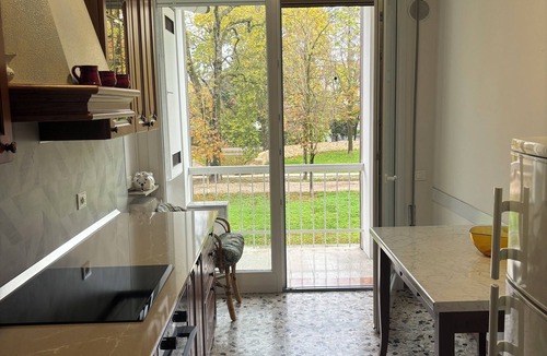 Treviso Apartment | Spacious, light-filled apartment inside the ancient town walls, with great views